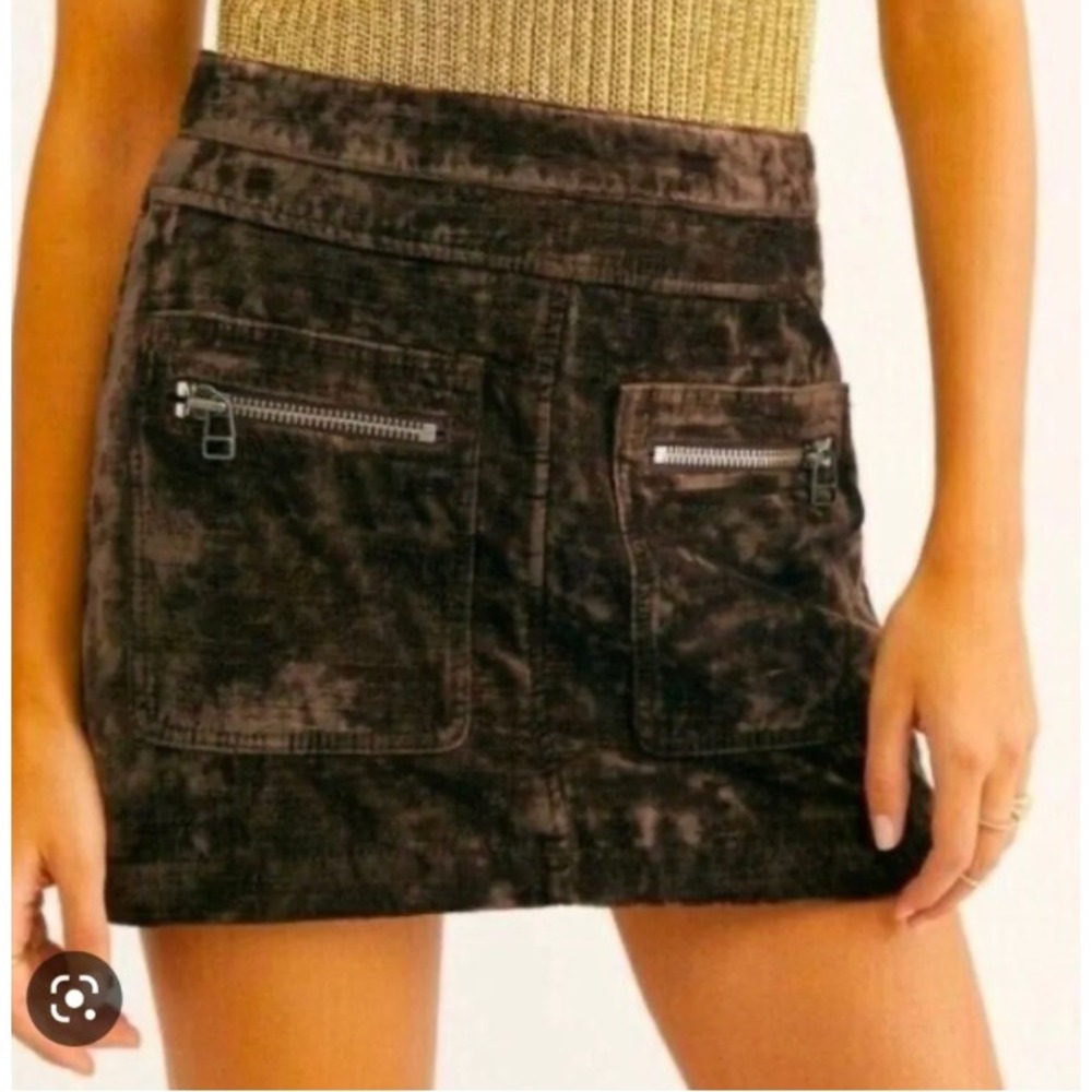 Free People Dust to Dust Crushed Velvet Skirt Womens 6 Brown Mini Pockets Boho